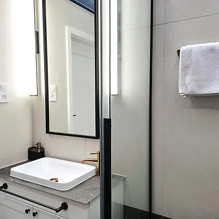 True Colors Old Town - Wawel&vistula River - Homelike Apartamento *