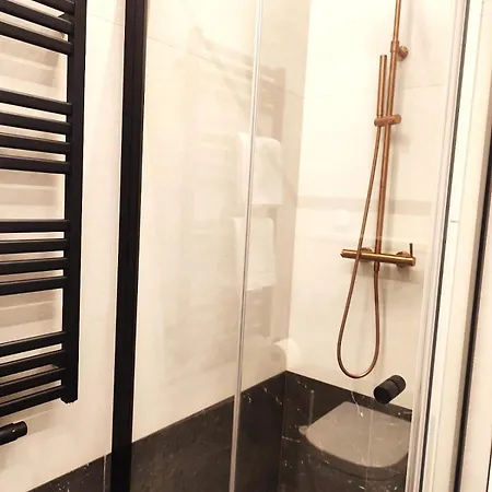 True Colors Old Town - Wawel&vistula River - Homelike Cracóvia