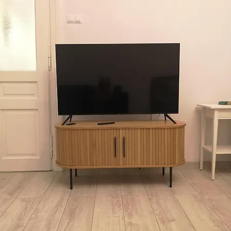 Bluebird Old Town & Wawel Hill By Vistula River - By Homelike Apartament