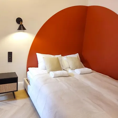 True Colors Old Town - Wawel & Vistula River - Homelike *