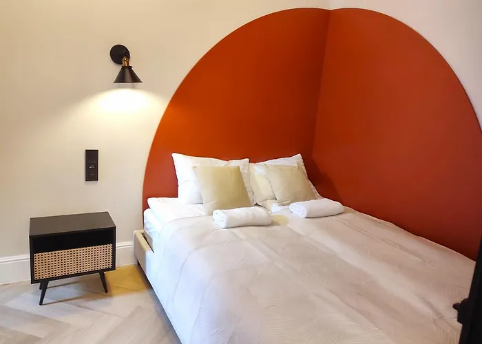 True Colors Old Town - Wawel & Vistula River - Homelike *