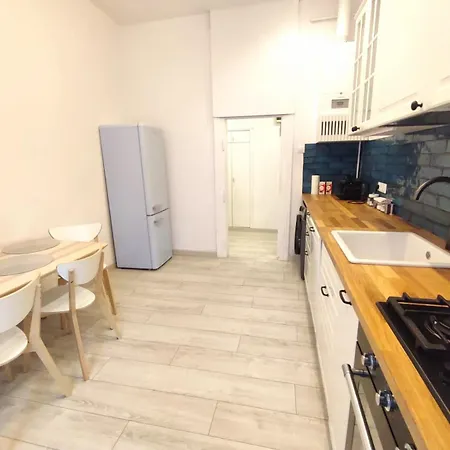 Bluebird Old Town & Wawel Hill By Vistula River - By Homelike Apartment Krakow